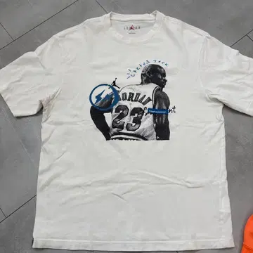 조던 캑터스 잭 티셔츠 M 화이트