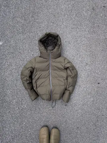 uniqlo down jacket city y2k