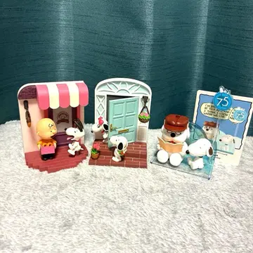 75주년 스누피 도어 스토리 피규어 3세트