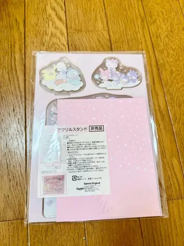 산리오 아크릴 스탠드 주주 우대