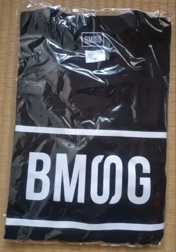 BMSG 로고 티셔츠 M 사이즈