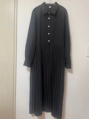 블랙 플리츠 셔츠 원피스