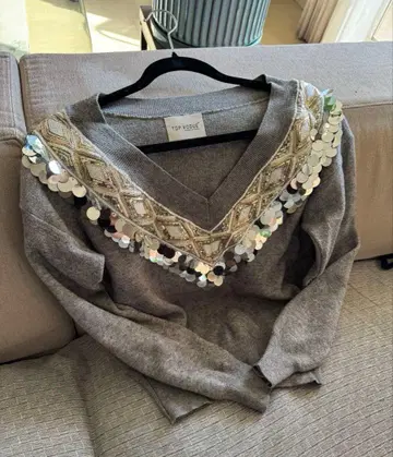 그레이 V넥 스웨터 수입 디자인 스웨터