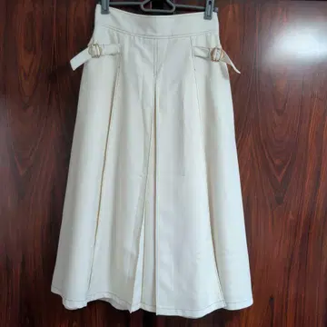 JILLSTUART 아이보리 플레어 스커트 M