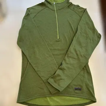 patagonia 하프 지퍼 플리스 M 올리브 그린