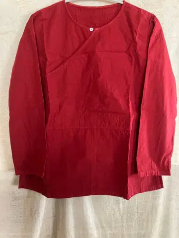 에미오와스 포켓 셔츠