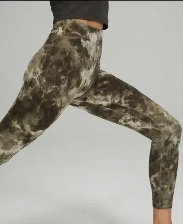 룰루레몬 타이다이 하이 라이즈 레깅스 L