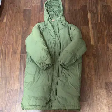 MURUA 후드 부착 올리브 그린 롱 다운 자켓