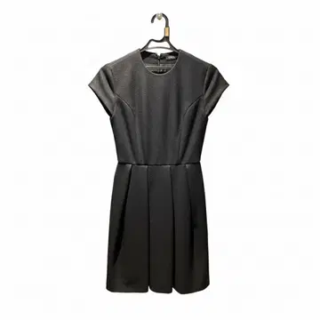 YOKO CHAN 블랙 반팔 원피스