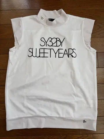 SY32BY SWEETYEARS 슬리브리스 셔츠 화이트