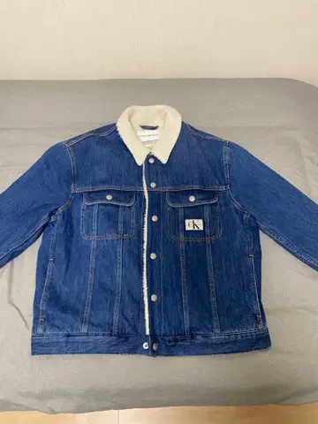 calvin klein 정국 착용 G