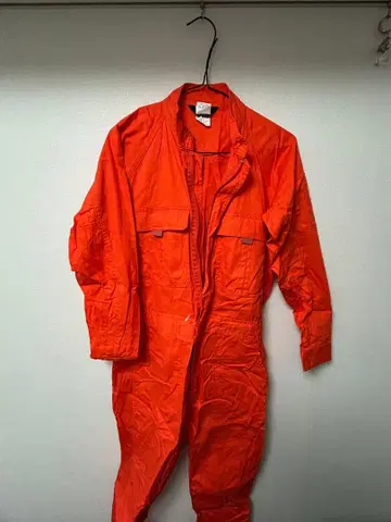 오렌지 작업복 M 사이즈