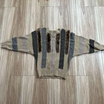 퍼 니트 스웨터