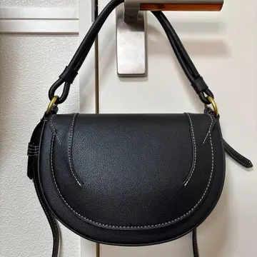 ZARA 블랙 숄더백