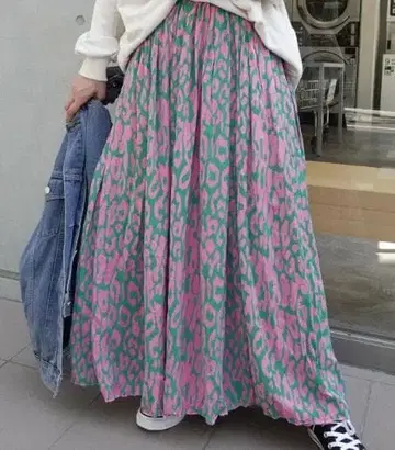 레오파드 무늬 롱 스커트 핑크 블루
