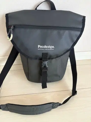 Pazdesign 방수 낚시 백팩