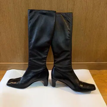 BRUNOMAGLI 블루 롱 부츠 36 다크 브라운 계열