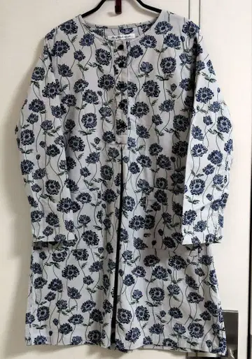 써니클라우드 아네모네 꽃무늬 긴팔 무릎 기장 원피스 튜닉