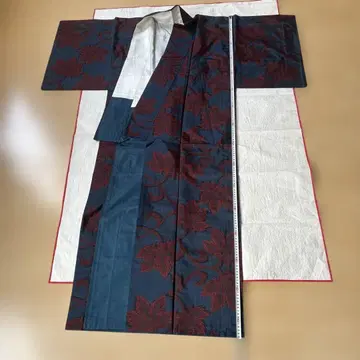 미착용 새상품 잎사귀 무늬 오시마 명주 네이비 나염