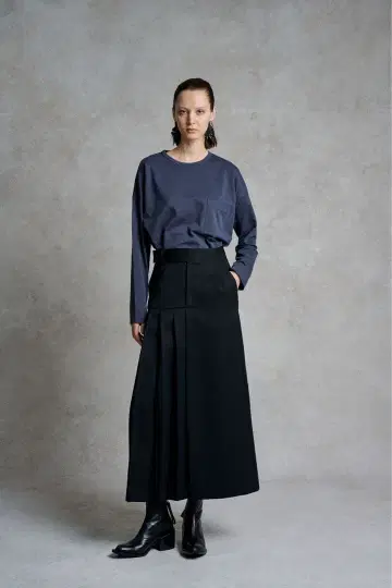 [ 미사용 새상품 ] UJOH Pleats Straight SKT 스커트