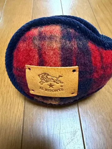 IL BISONTE 귀도리 빨간색 네이비