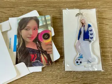 TWICE 카드와 키링 세트