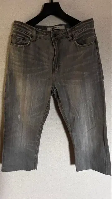 GAP 이지 핏 배기 데님 팬츠