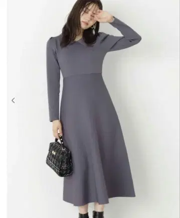 PROPORTION 클래시컬 플레어 니트 원피스