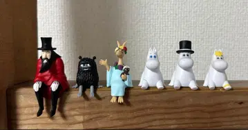 앉아있는 무민 가챠