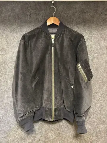 INNAT 스웨이드 봄버 자켓