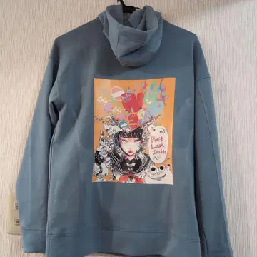 나츠메산치 SARALIN 후드티