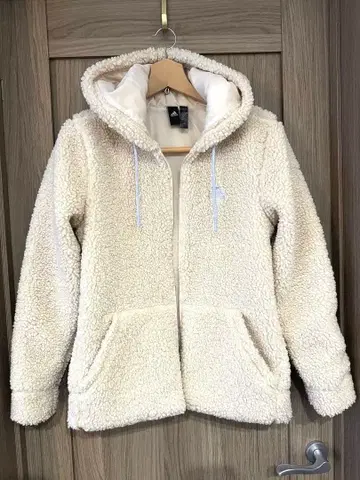 adidas 보아 플리스 자켓 M 크림색 화이트