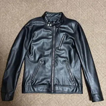 블랙 가죽풍 자켓