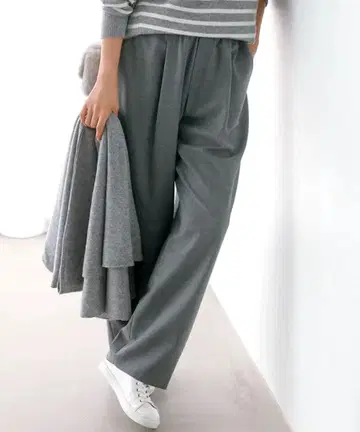 미사용 내추럴 스트레치 소니 배럴 팬츠 그레이 38