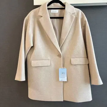 글로벌 워크 가벼운 스트레치 미들 코트 미사용 새상품