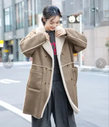 베이플로우 2way 무스탕 코트