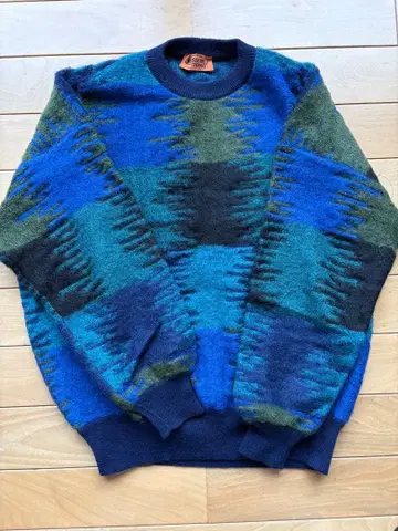 울트라 웜 미쏘니 스웨터 52 사이즈