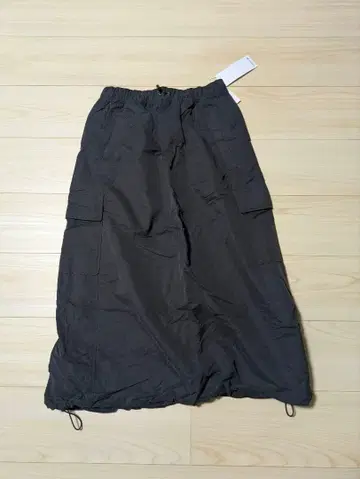 라코스테 발수 나일론 카고 스커트