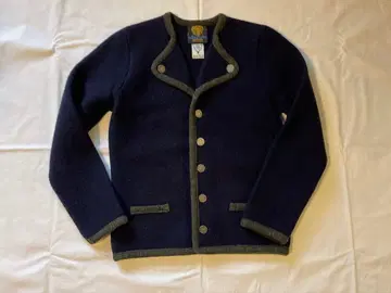 압축 울 치로리안 자켓 네펜데스