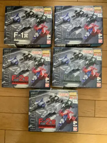 반다이 MG 1/100 건담 프라모델 F-1, F-2, F-4, F-5