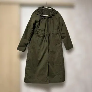 후드 부착 올리브 그린 롱 코트
