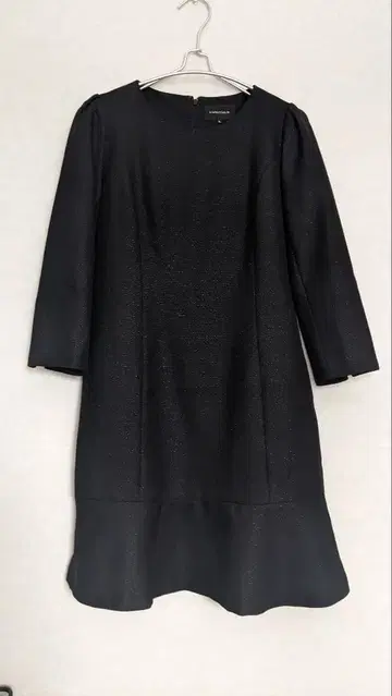 ESPRITMUR 라메 블랙 긴팔 드레스