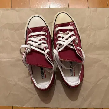 컨버스 리액트 스니커즈 빨간색 버건디 24cm