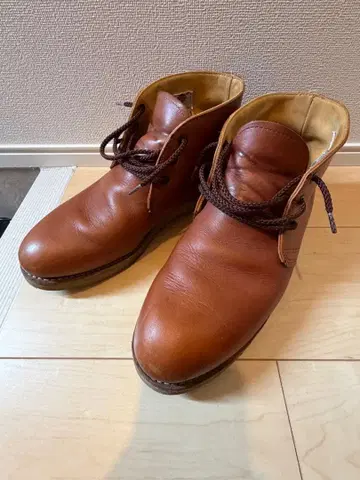 RED WING 브라운 가죽 처카 부츠