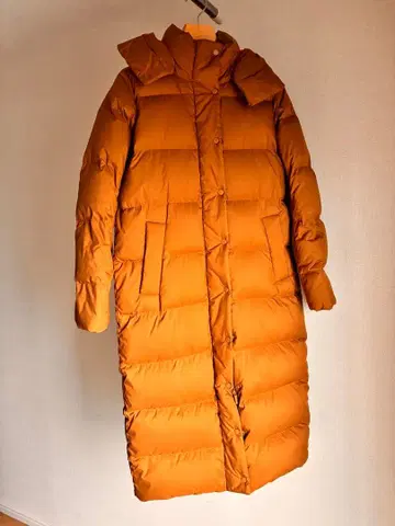 룰루레몬 후드 부착 롱 다운 자켓 사이즈 4