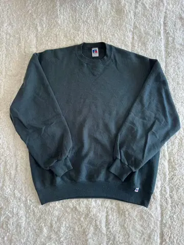 [ Made in USA ] Russell Athletic 맨투맨 블랙