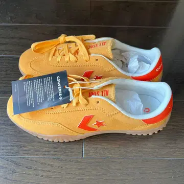 택 포함 새상품 CONVERSE RUN STAR TRAINER 23.5