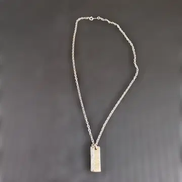 금속제 직사각형 펜던트 체인 목걸이