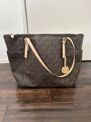 Michael Kors 로고 토트백