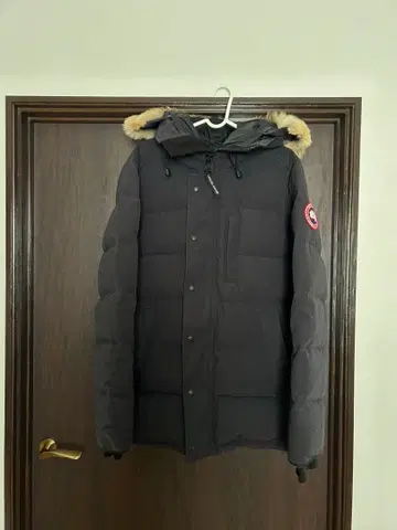 CANADA GOOSE FUSION 네이비 다운 자켓